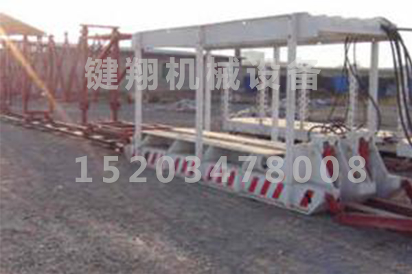 伸縮式電纜儲存裝置與礦用液壓自移無軌設(shè)備列車配套使用